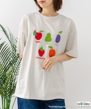 【はらぺこあおむし/The Very Hungry Caterpillar】【コットン100%のしっかりした生地 ドロップショルダー】オリジナルデザイン 刺繍Tシャツ エリック・カール 絵本 キャラクター グッズ ユニセックス
