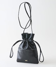 【Lee/リー】【ハンドバッグとしても使える2WAY仕様】PU巾着ショルダーバッグ ブランドロゴ モード 巾着バッグ