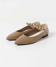 パール付きポインテッドパンプス