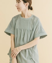 ピンタックレースブラウス