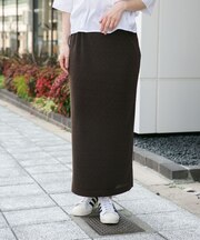 ジャガードタイトロングスカート