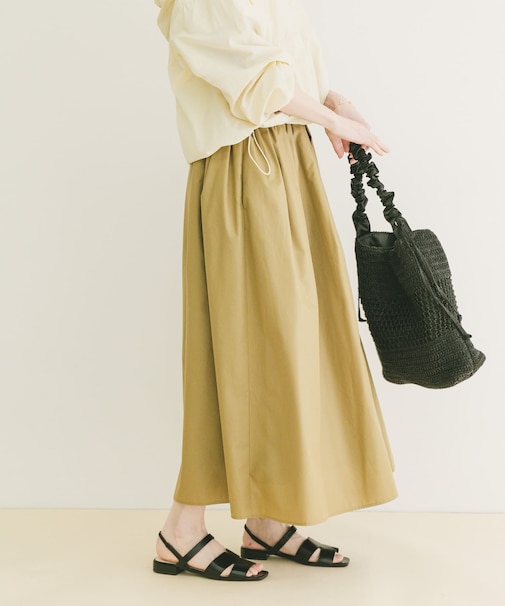 ボリュームタックスカート