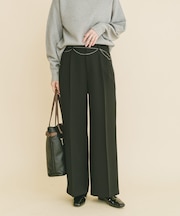 チェーンベルト付きパンツ