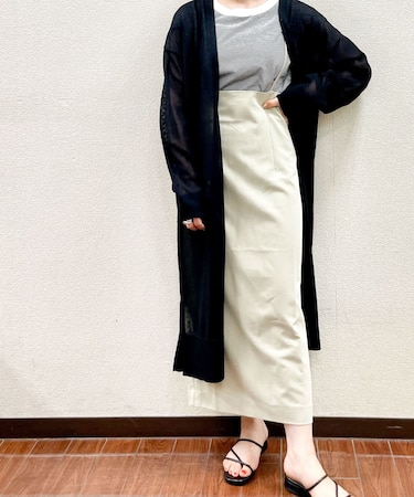 サスツキタイトスカート