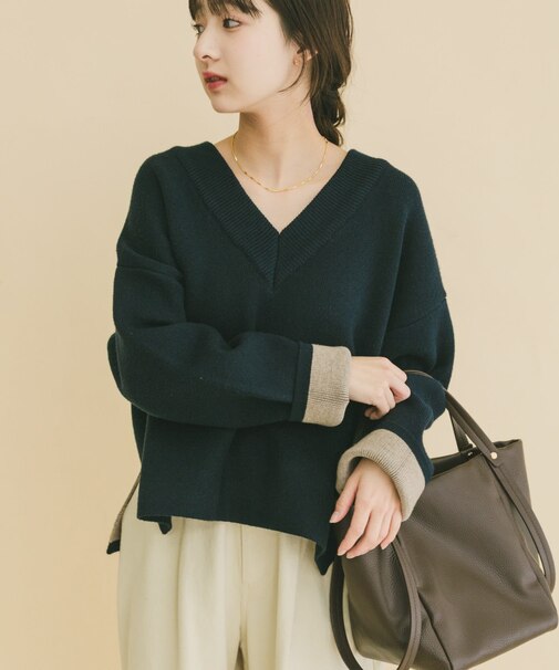 ダブルフェイスVネックニット