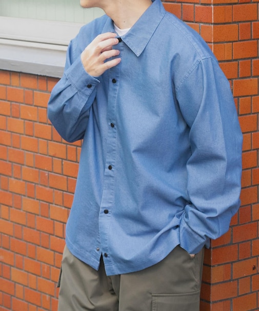 スナップボタンデニムレギュラーカラーシャツ