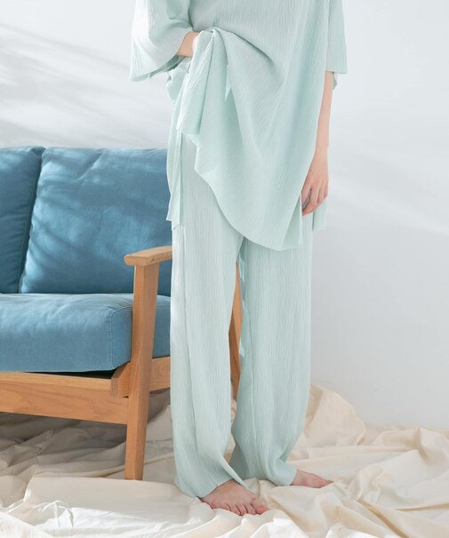 コットンタッチプリーツパンツ