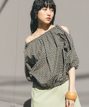 2WAYフラワープリントブラウス