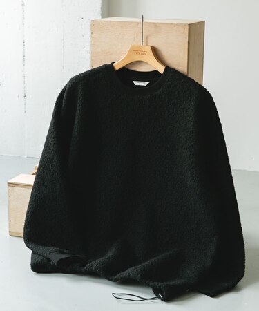 ラグランスリーブブークレー プルオーバー