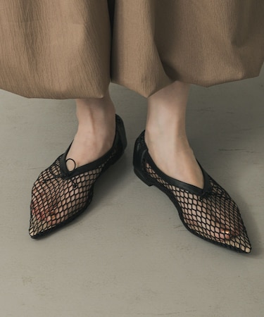 メッシュポインテッドシューズ