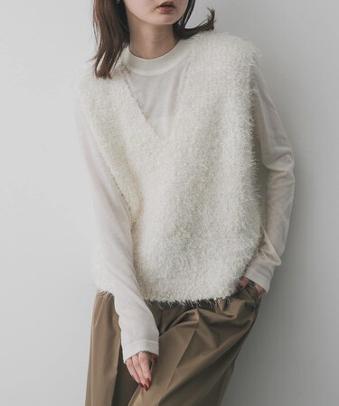 モールフェザーニットベスト