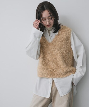 モールフェザーニットベスト