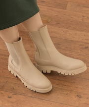 サイドゴアショートブーツ