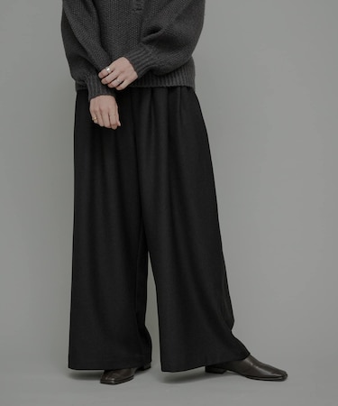 ウォッシャブルワイドタックイージーパンツ