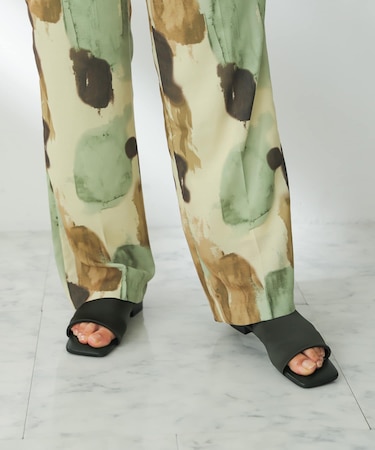 サテンストレッチミュール