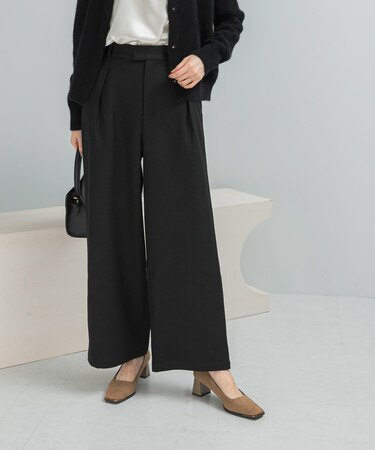 『UR TECH』ストレートスラックス