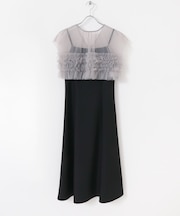 チュールフリルドレス