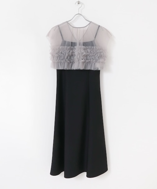 チュールフリルドレス