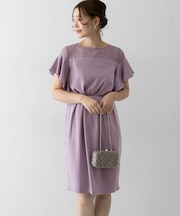 デコルテレースフリルドレス