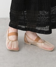 オブリークトゥメッシュフラットシューズ