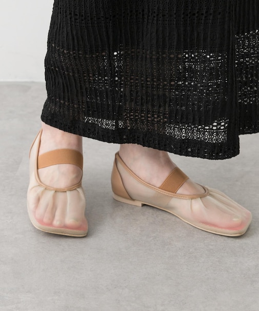 オブリークトゥメッシュフラットシューズ