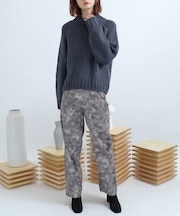 ストーンプリントパンツ