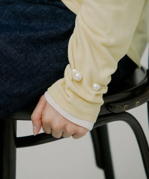 mounir Shell pearl bangle