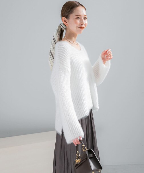 シャギーVネックニット