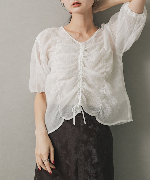 シャーリングブラウス(5分袖)