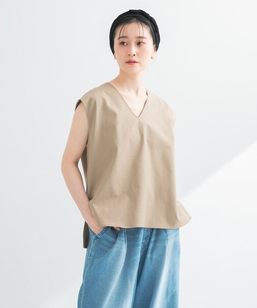 リネン混Vネックブラウス