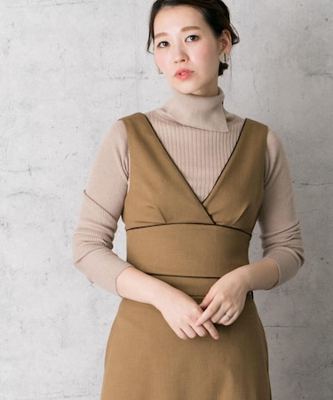 Vネックビスチェ∴