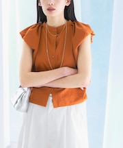 パフスリーブブラウス