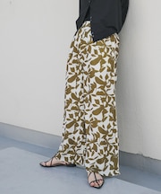 リーフプリントイージーパンツ