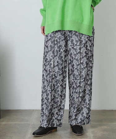 アートフラワーパイピングパンツ