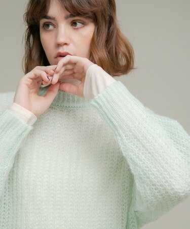 『WEB／一部店舗限定』ヘアリーローゲージニット