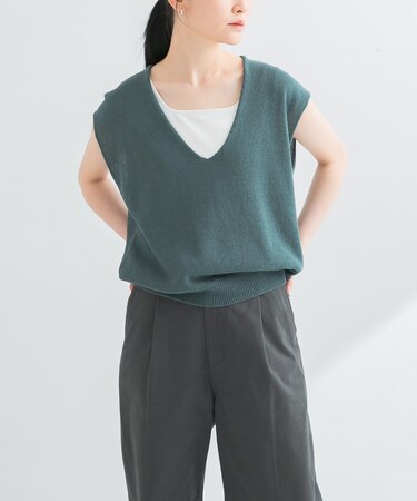リネンコットンVネックニットベスト