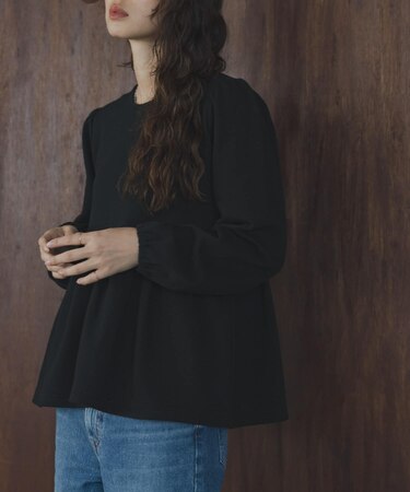 ペプラムダンボールカットプルオーバー