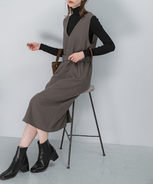 『UR TECH』 ジャンパーワンピース