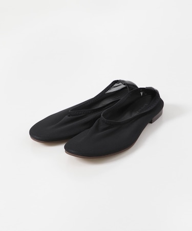 メッシュシアーバレーシューズ