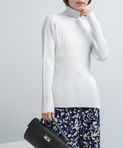 エクストラファインリブタートルニット