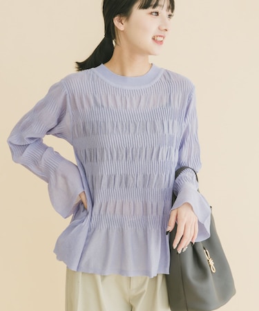 シャーリングフレアスリーブニット