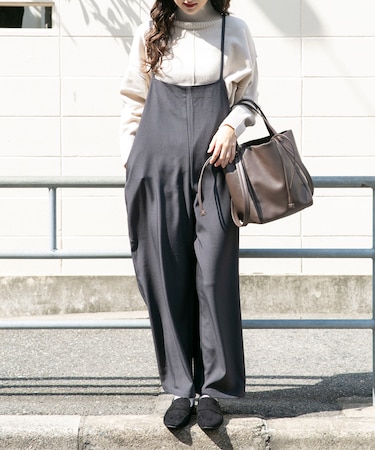 ルーズサロペット