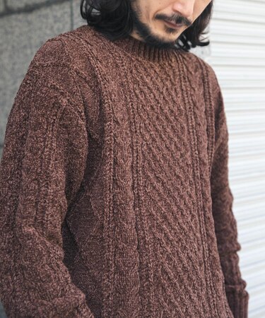 ケーブル編み モールクルーネック ニット