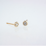 K10ダイヤモンドピアス