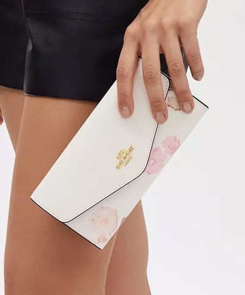 【未使用】 コーチ CR397 エライザ スモールウォレット フローラルプリント 未使用】 コーチ CR397 エライザ スモールウォレット フローラル