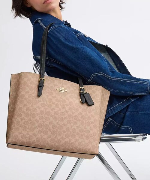 公式】ラージ スミス トート・シグネチャー キャンバス｜コーチ