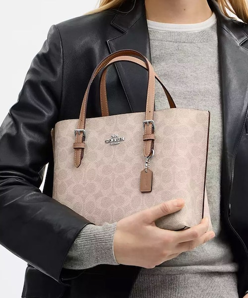 COACH X PEANUTS】モリー トート バッグ 25・シグネチャー キャンバス