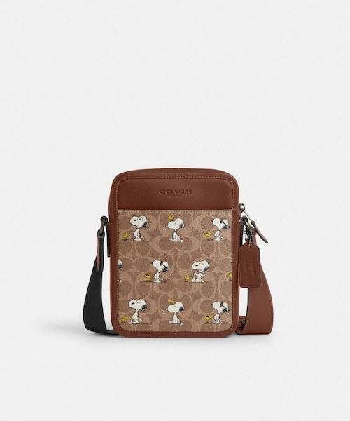 COACH ボディバッグ　スヌーピー　限定 【美品】 COACH X PEANUTS】サリバン クロスボディ バッグ・シグネチャー
