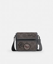 【公式】サリバン フラップ クロスボディ バッグ・マキシ シグネチャー キャンバス・パッチ