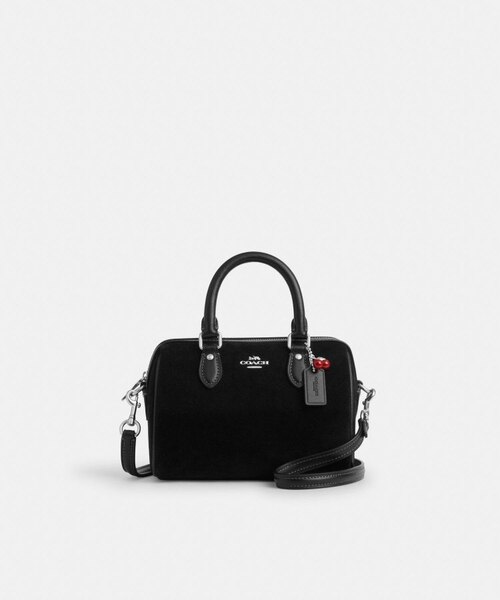 Coach コーチ ミニ ローアン バッグ チャーム・チェリー 公式】コーチアウトレット | ミニ ローアン バッグ チャーム・チェリー